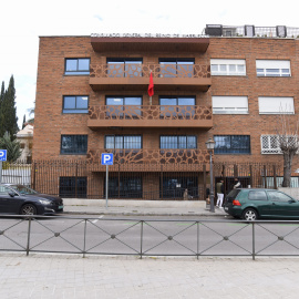 Fachada del Consulado de Marruecos donde un hombre se ha quemado a lo bonzo a 7 de febrero de 2023