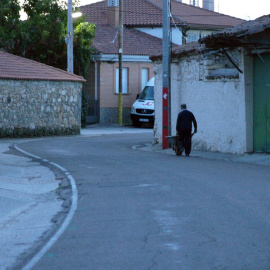 Escena cotidiana en la pequeña localidad salmantina de Aldearrodrigo.