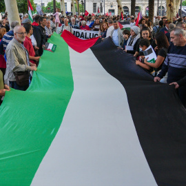 Imágenes de los manifestantes contra los bombardeos en Gaza, a 23 de octubre de 2023 en Sevilla