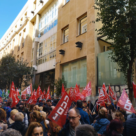 Los sindicatos avivan la presión contra Ayuso ante su inmovilismo para mejorar las condiciones laborales de los sanitarios