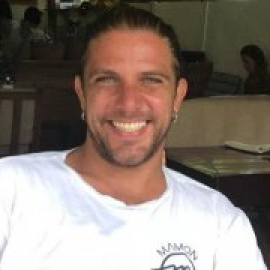La policía filipina asciende de capitán a mayor al presunto cerebro del asesinato del surfista gallego Diego Bello