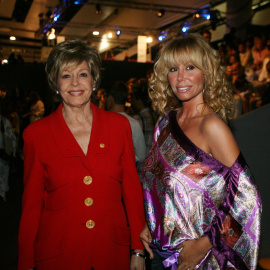 Fotografía de archivo de Laura Valenzuela durante un desfile de moda en Madrid en septiembre de 2009.