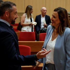 El portavoz de Vox en el Ayuntamiento de València, Juan Manuel Badenas, y la alcaldesa María José Catalá en imagen de archivo, a 9 de junio de 2023.