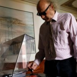 Agustí Villaronga, Julieta Serrano, Jaume Sisa, Jordi Cuixart, el Sónar i Sopa de Cabra, Creus de Sant Jordi 2023