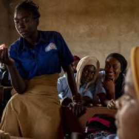 'La copa rosa', el proyecto que lucha contra el estigma de la menstruación en Chad