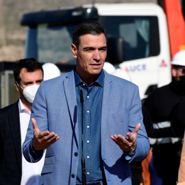 El presidente del Gobierno, Pedro Sánchez, en Níjar (Almería).