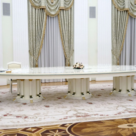 El presidente ruso Vladimir Putin y el presidente francés Emmanuel Macron en su reunión en el Kremlin.