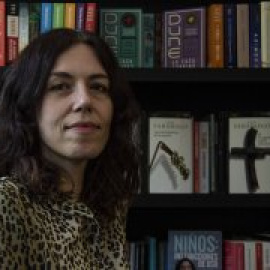 Marta Peirano: "Para que exista el futuro devastador de los ricos el nuestro debe desaparecer"