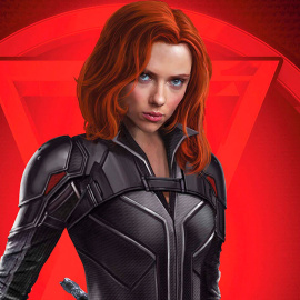 Scarlett Johansson como Viuda Negra