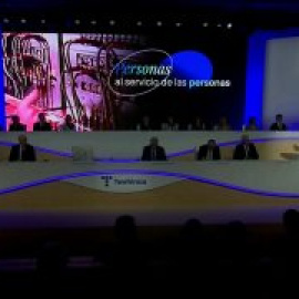 Álvarez-Pallete entiende el "interés" de los inversores en Telefónica tras su "cambio profundo"