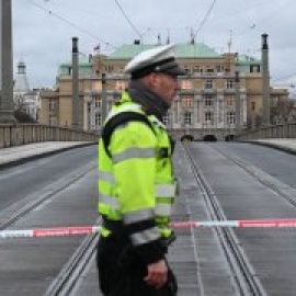 Al menos 15 muertos y decenas de heridos en un tiroteo en el centro de Praga