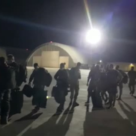 Sale el primer avión para repatriar a los españoles de Afganistán