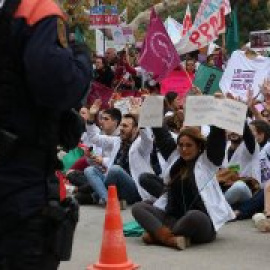 Malestar por el nuevo convenio de salud y por la falta de profesionales entre los sanitarios en Catalunya
