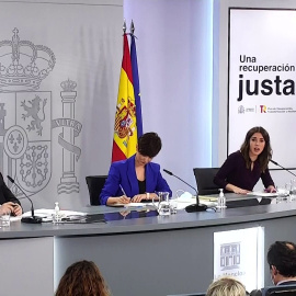 El Gobierno dice que las mujeres no pueden ser "moneda de cambio" en Castilla y León