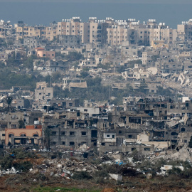 Casas dañadas yacen en ruinas en Gaza, en medio del conflicto en curso entre Israel y Hamas, a 24 de enero de 2024.