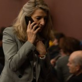 Yolanda Díaz repesca a excargos de PSOE, BNG y Podemos para armar Sumar Galicia