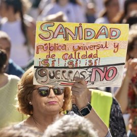 Manifestación de Marea Blanca para exigir mejoras en la atención primaria bajo el lema 'Nos roban la sanidad, nos quitan la vida' en octubre de 2023. Imagen de archivo.