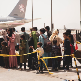 Evacuación en el aeropuerto de Kabul