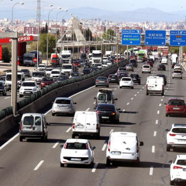 Estado que presenta esta tarde la carretera A-4, en sentido salida de Madrid, durante la operación especial de tráfico con motivo de la Semana Santa. /EFE