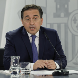 El ministro de Exteriores, José Manuel Albares, durante la rueda de prensa posterior al Consejo de Ministros celebrado, este martes, en el Palacio de la Moncloa en Madrid.