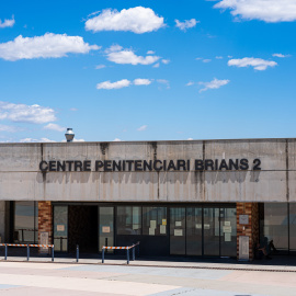 Fachada del Centro Penitenciario Brians 2 de Barcelona.