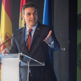 El presidente del gobierno, Pedro Sánchez, pronuncia un discurso durante su participación en la apertura de la IV Feria Nacional para la Repoblación de la España Rural (PRESURA), este viernes en Soria.