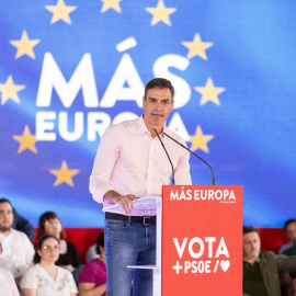El secretario general del PSOE y presidente del Gobierno, Pedro Sánchez, en un acto de campaña en Gijón.