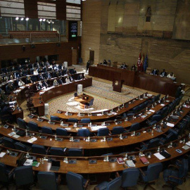 El hemiciclo de la Asamblea de Madrid se quedó solo con los diputados del PP el pasado jueves.