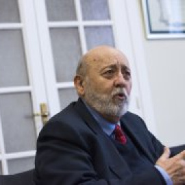 El PP afirma que denunciará a Tezanos por seguir haciendo encuestas "de forma ilegal" durante el 4M