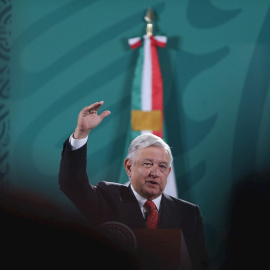 El presidente de México, Andrés Manuel López Obrador, habla durante la rueda de prensa el 21 de mayo de 2021, en el Palacio Nacional de Ciudad de México (México).