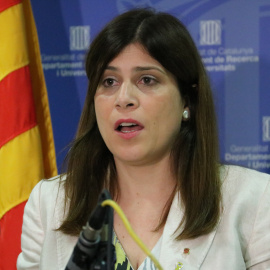 La consellera de Recerca i Universitats, Gemma Geis, a la compareixença d'aquest dilluns.