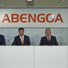 Alfonso Murat, Clemente Fernández, Adolf Rousaud y Cristina Vidal, durante la Junta de Accionistas de Abengoa .E.P./Joaquin Corchero
