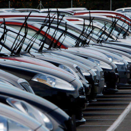 Las matriculaciones de turismos bajaron un 32,3 % en 2020.