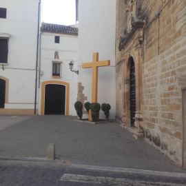 Cruz de los Caídos en Aguilar de la Frontera (Córdoba) . / la Asociación de Memoria Histórica