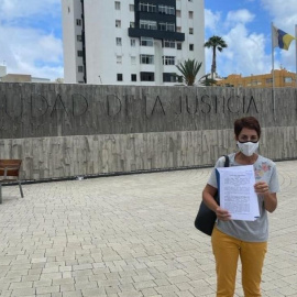 La alcaldesa de Mogán lleva a la Fiscalía las denuncias de agresión sexual y prostitución.