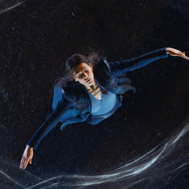 'La rueda del tiempo' se esfuerza por hacer accesible su mundo fantástico