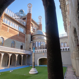 03/12/2021 La Catedral de Justo, en Mejorada del Campo (Madrid), vista desde un claustro