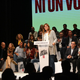 Laura Borràs, cap de llista de Junts per Catalunya, intervé en l'acte d'inici de campanya. JxCat