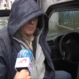 Los ríos todavía bajan muy desbordados en Guipúzcoa provocando inundaciones, desprendimientos y cortes de carreteras