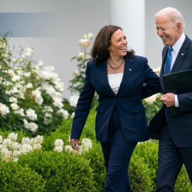 Joe Biden abandona la carrera a la presidencia y da su apoyo a Kamala Harris