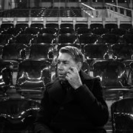 Manolo Santana: "De no ser un icono durante el franquismo, hubiera sido un electricista fenomenal"