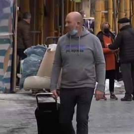 Aglomeraciones en las principales ciudades en plena sexta ola y con los contagios disparados