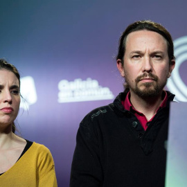 GRAF6766. MADRID, 10/11/2019.- El secretario general de Unidas Podemos, Pablo Iglesias, acompañado por los demás miembros de la formación morada, comparece ante los medios de comunicación para analizar los resultados en las elecciones celebradas hoy D