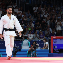 El israelí Tohar Butbul, en durante el enfrentamiento que estaba programado contra el argelino Messaoud Redouane Dris, a 29 de julio de 2024.