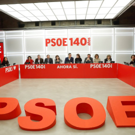 Reunión de la Comisión Ejecutiva Federal del PSOE para analizar los resultados de las elecciones del 10-N, en la sede de Ferraz. EFE/Emilio Naranjo