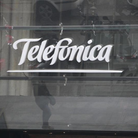 El logo de Telefónica en su sede en la Gran Vía de Madrid. E.P.
