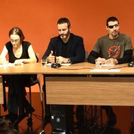 La roda de premsa de Som Defensores per denunciar la violència policial durant les protestes contra la sentència de l'1-O. @SomDefensores