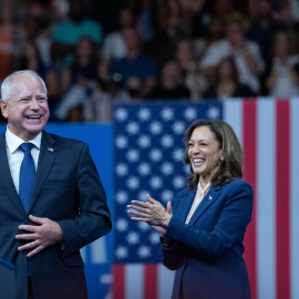 Kamala Harris y Tim Walz