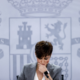 La ministra de Política Territorial y portavoz del Gobierno, Isabel Rodríguez durante la rueda de prensa ofrecida tras la reunión del Consejo de Ministros, este martes en el Palacio de la Moncloa.