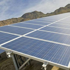 Planta solar fotovoltaica en Rioja (Almería). EFE
